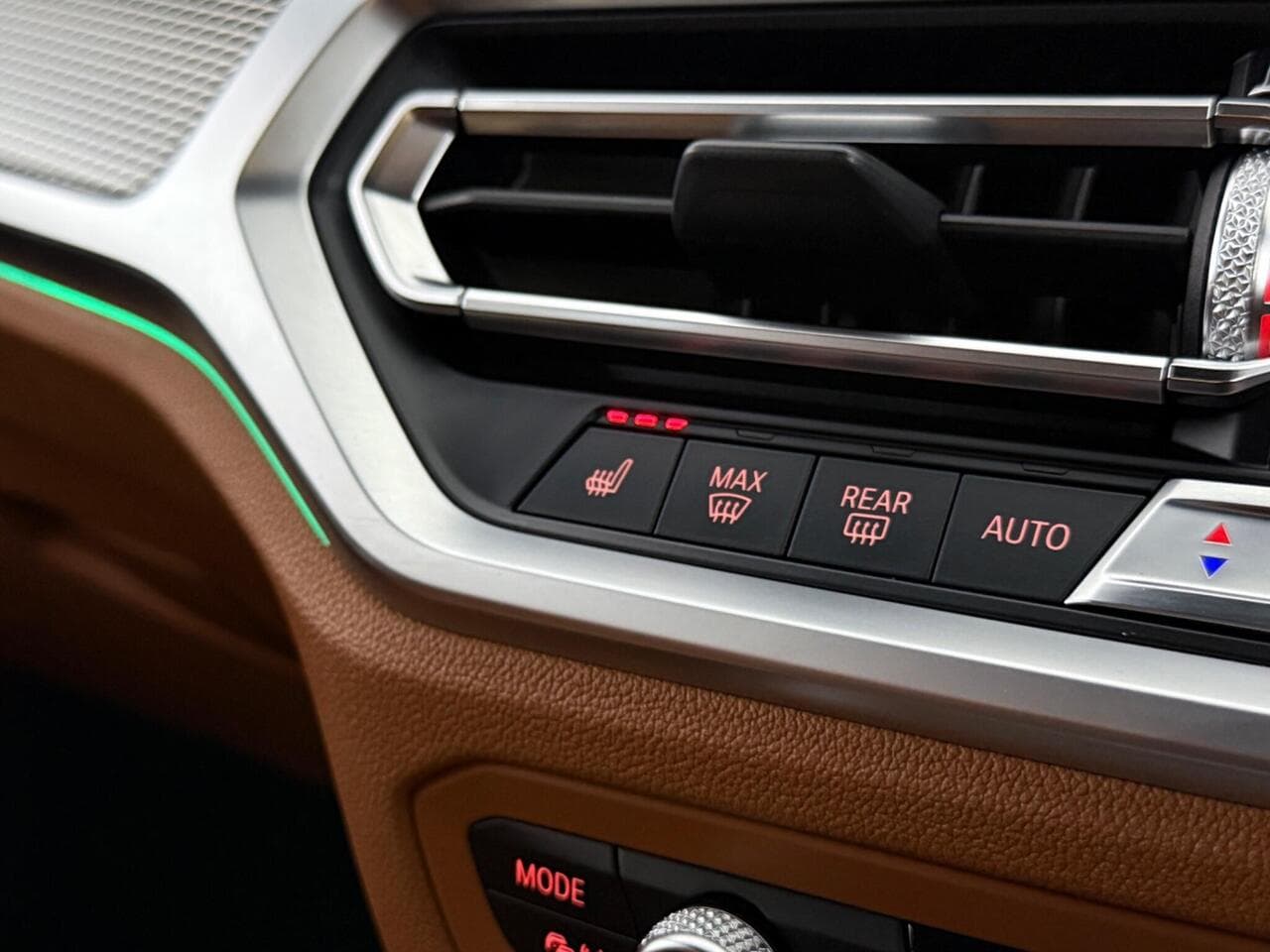 BMW 3 Series thumbnail Misc Controls