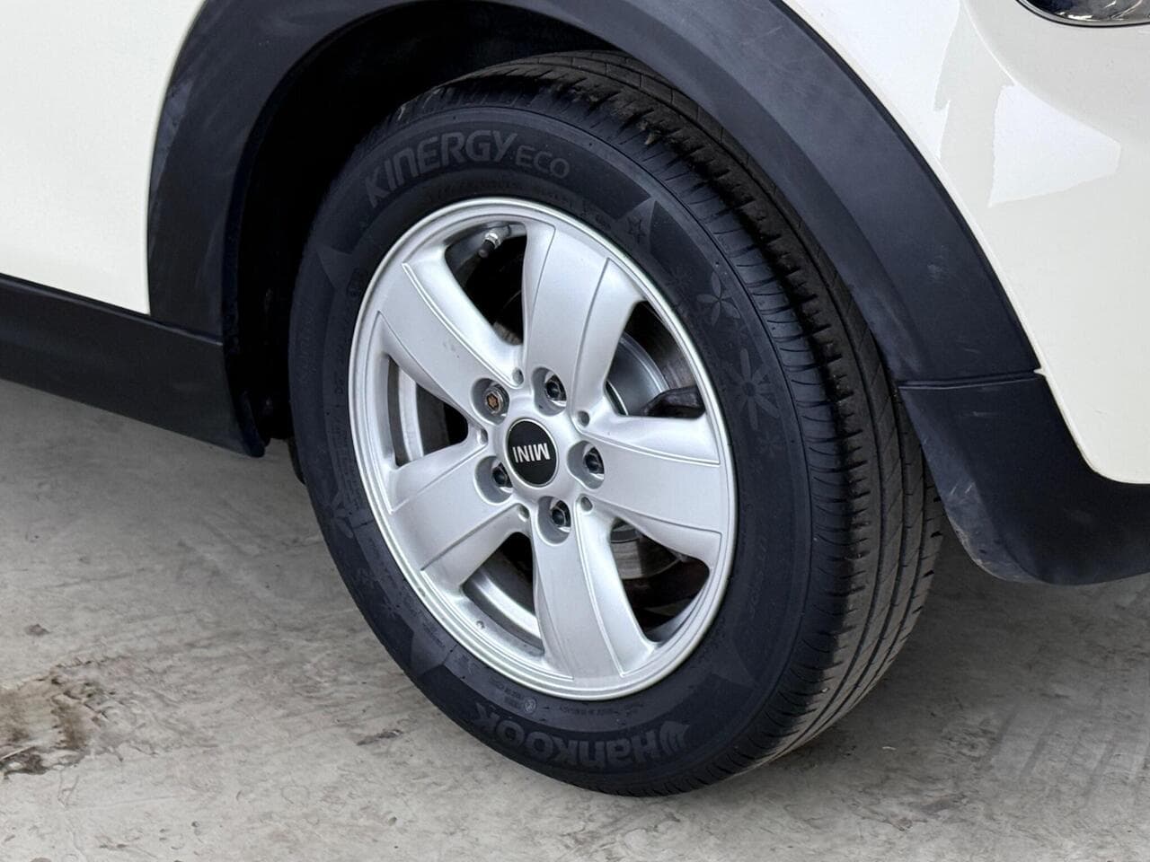 MINI Hatch thumbnail Wheel