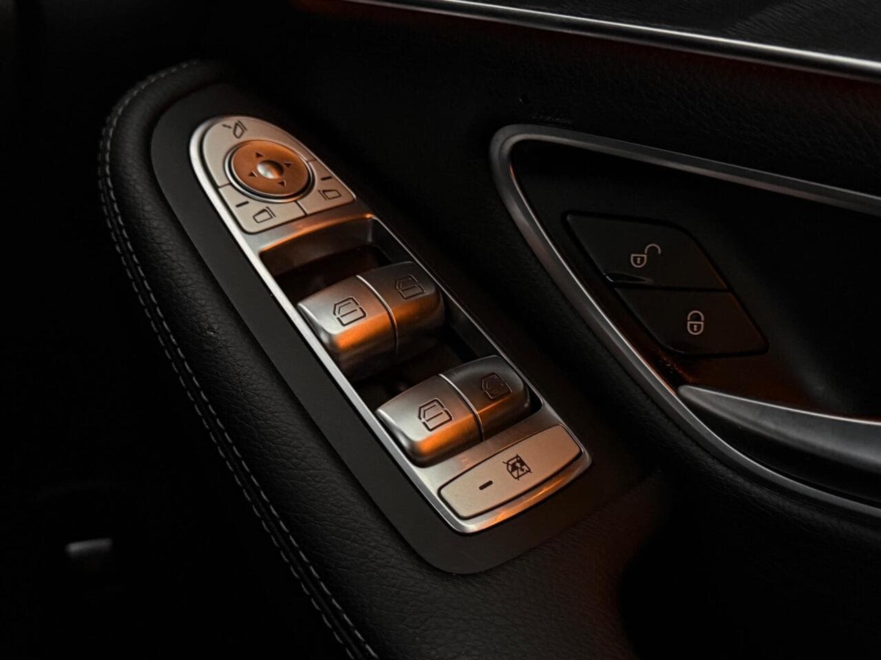 Mercedes-Benz GLC thumbnail Inconclusive