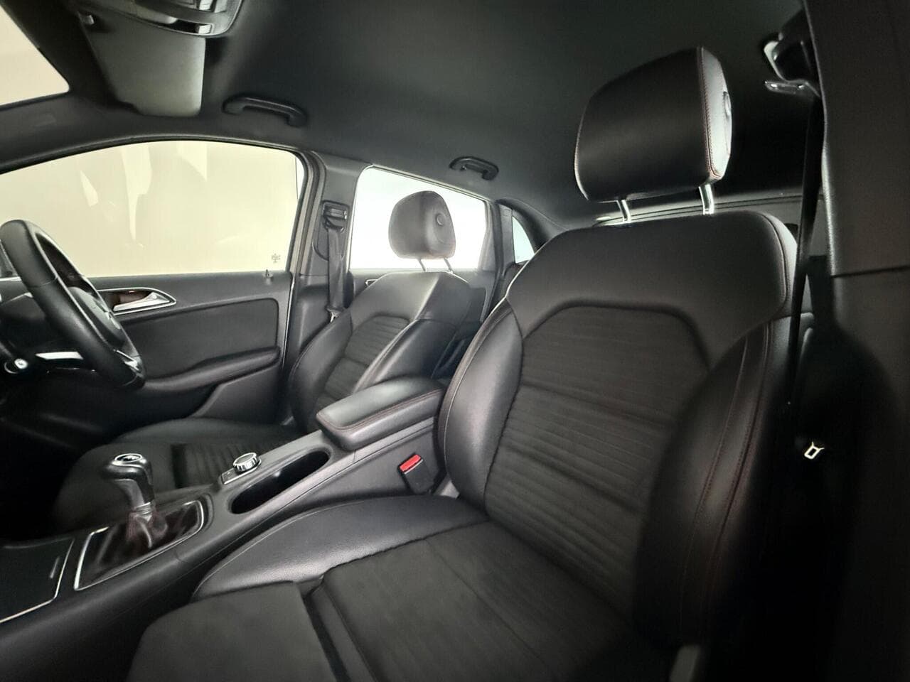 Mercedes-Benz B Class thumbnail Seat Front Passenger