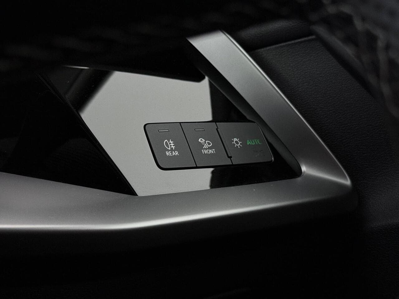 Audi A3 thumbnail Misc Controls