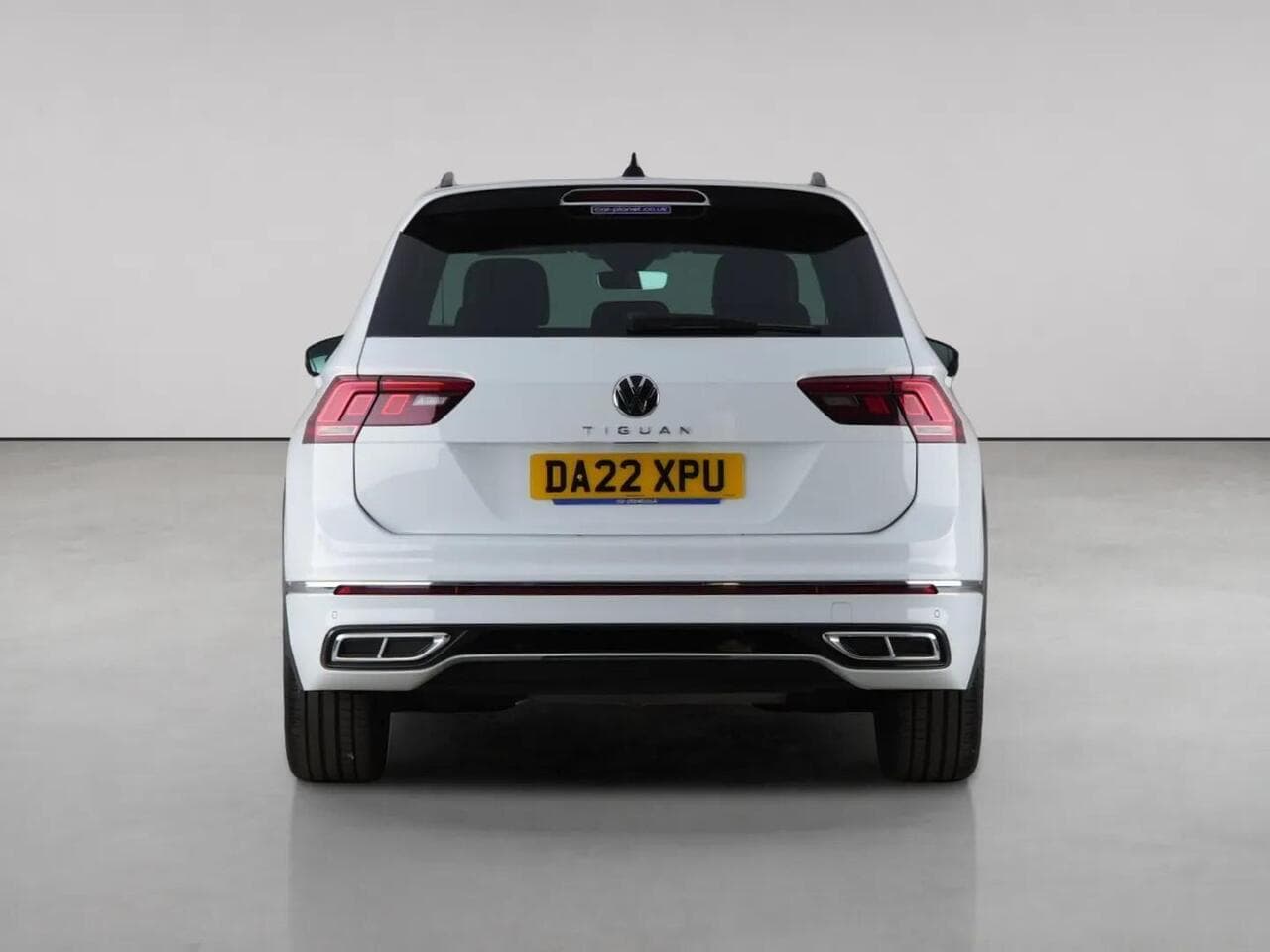 Volkswagen Tiguan thumbnail Rear