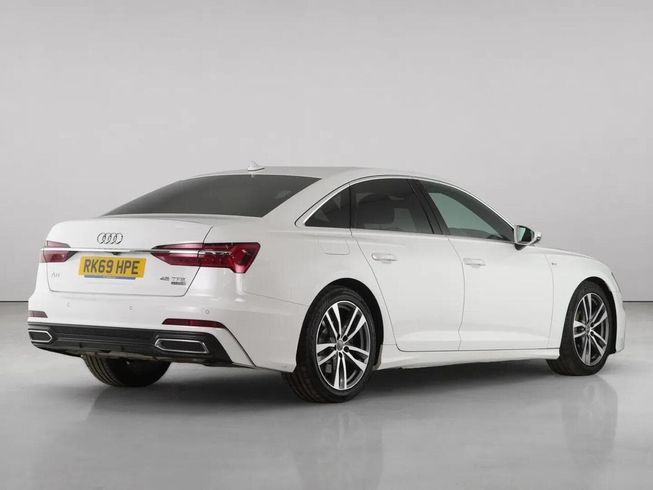 Audi A6 Saloon thumbnail Rear Right