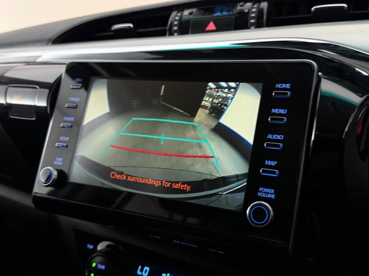 Toyota Hilux thumbnail Infotainment System