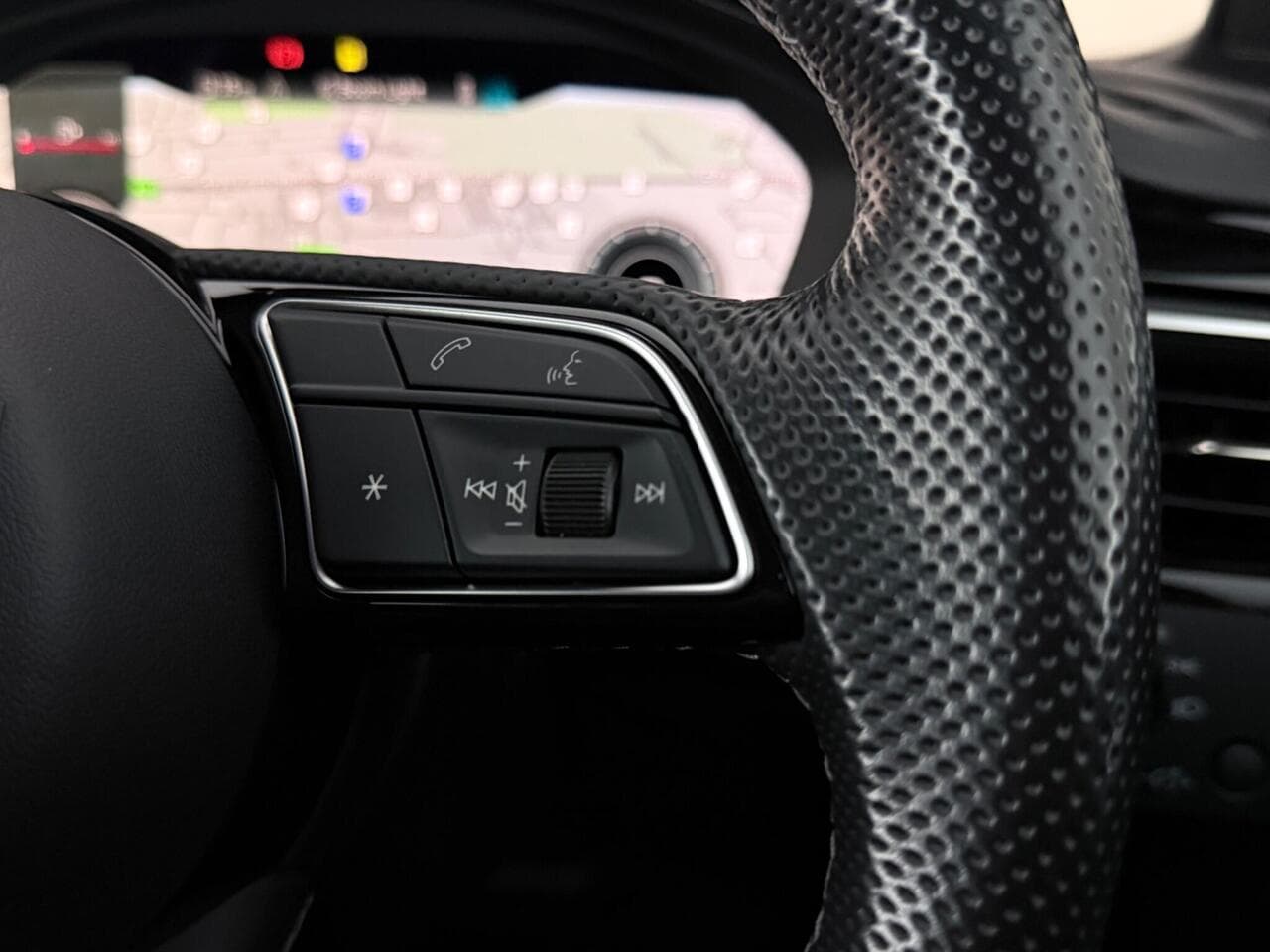 Audi A4 Avant thumbnail Misc Controls