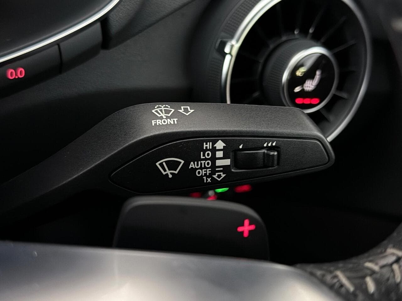 Audi TT thumbnail Misc Controls