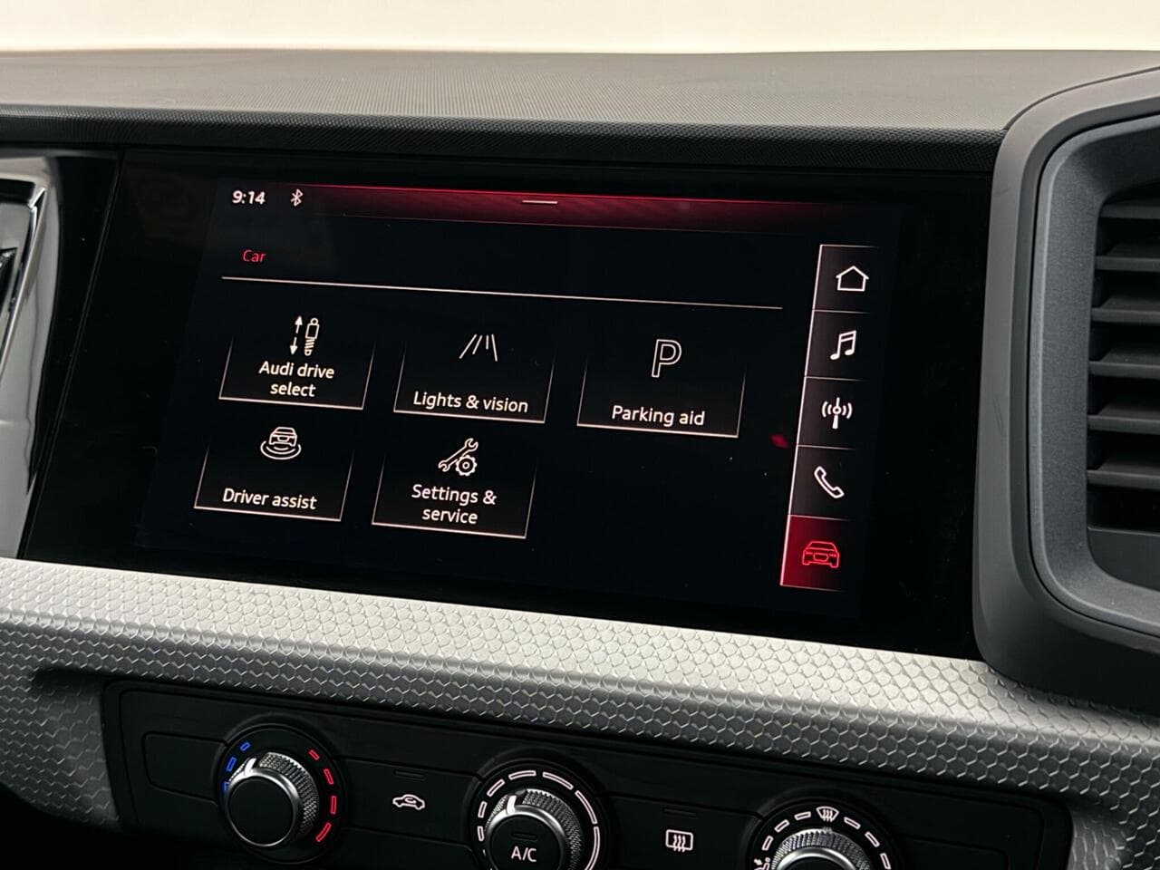 Audi A1 thumbnail Infotainment System