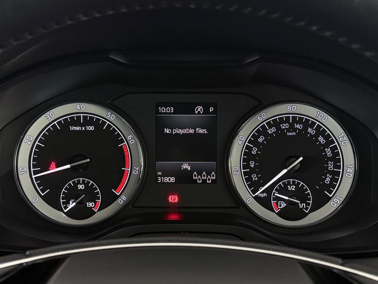 Skoda Kodiaq thumbnail Driver Instruments