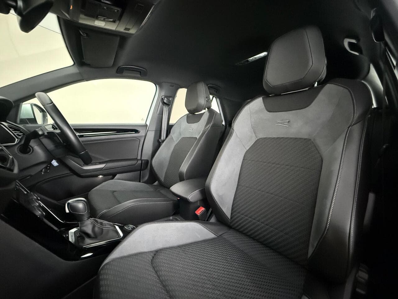 Volkswagen T-Roc thumbnail Inconclusive