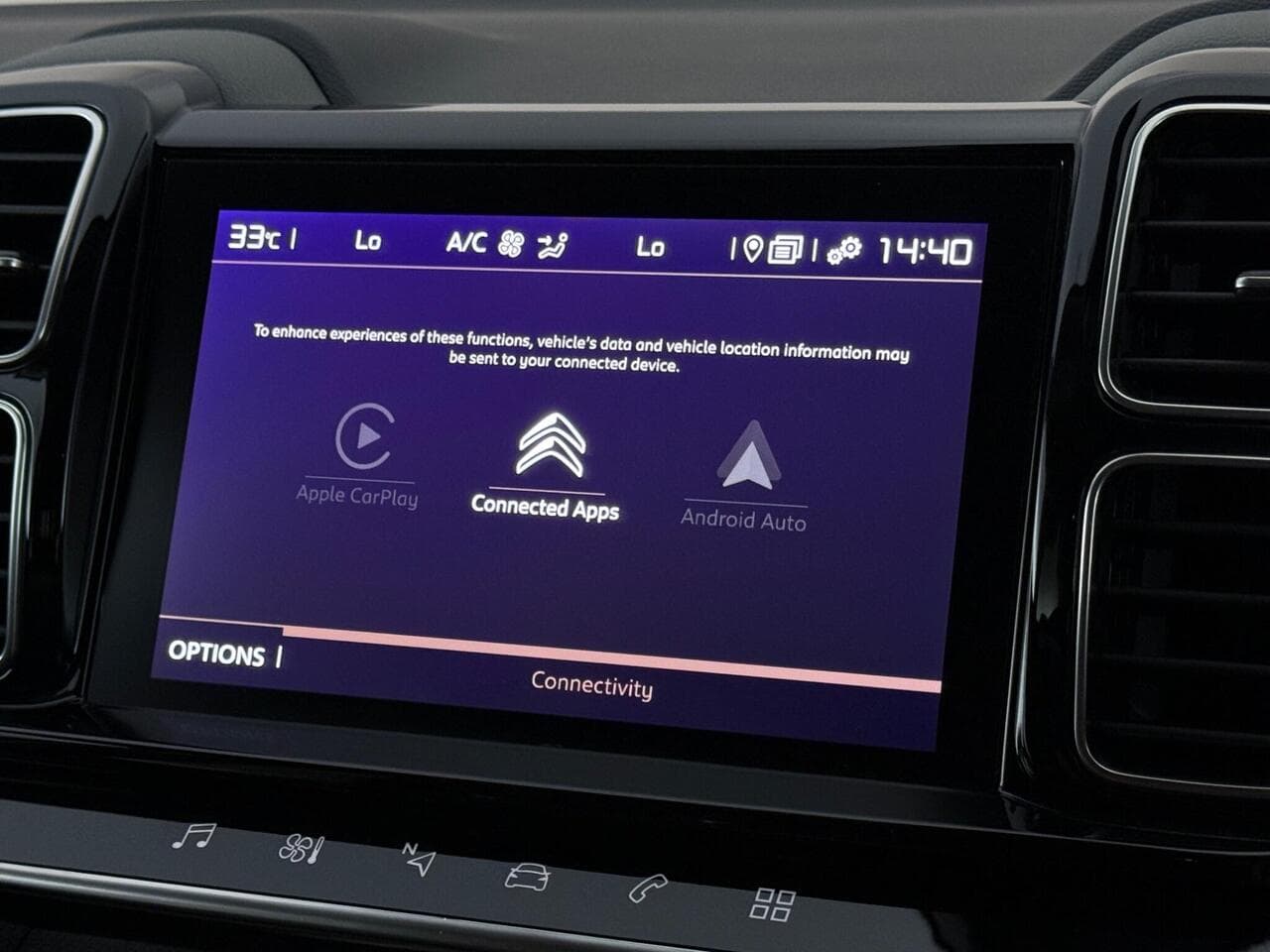Citroen C5 Aircross thumbnail Infotainment System