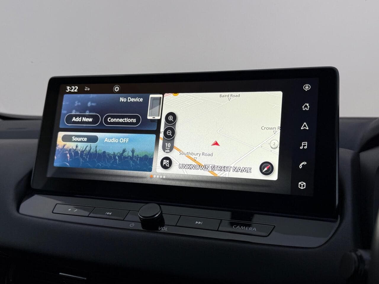 Nissan Qashqai thumbnail Infotainment System