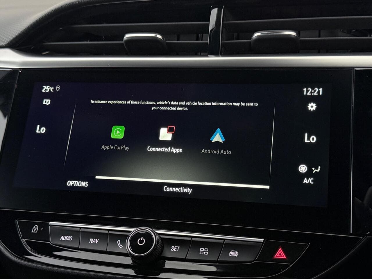 Vauxhall Corsa thumbnail Infotainment System