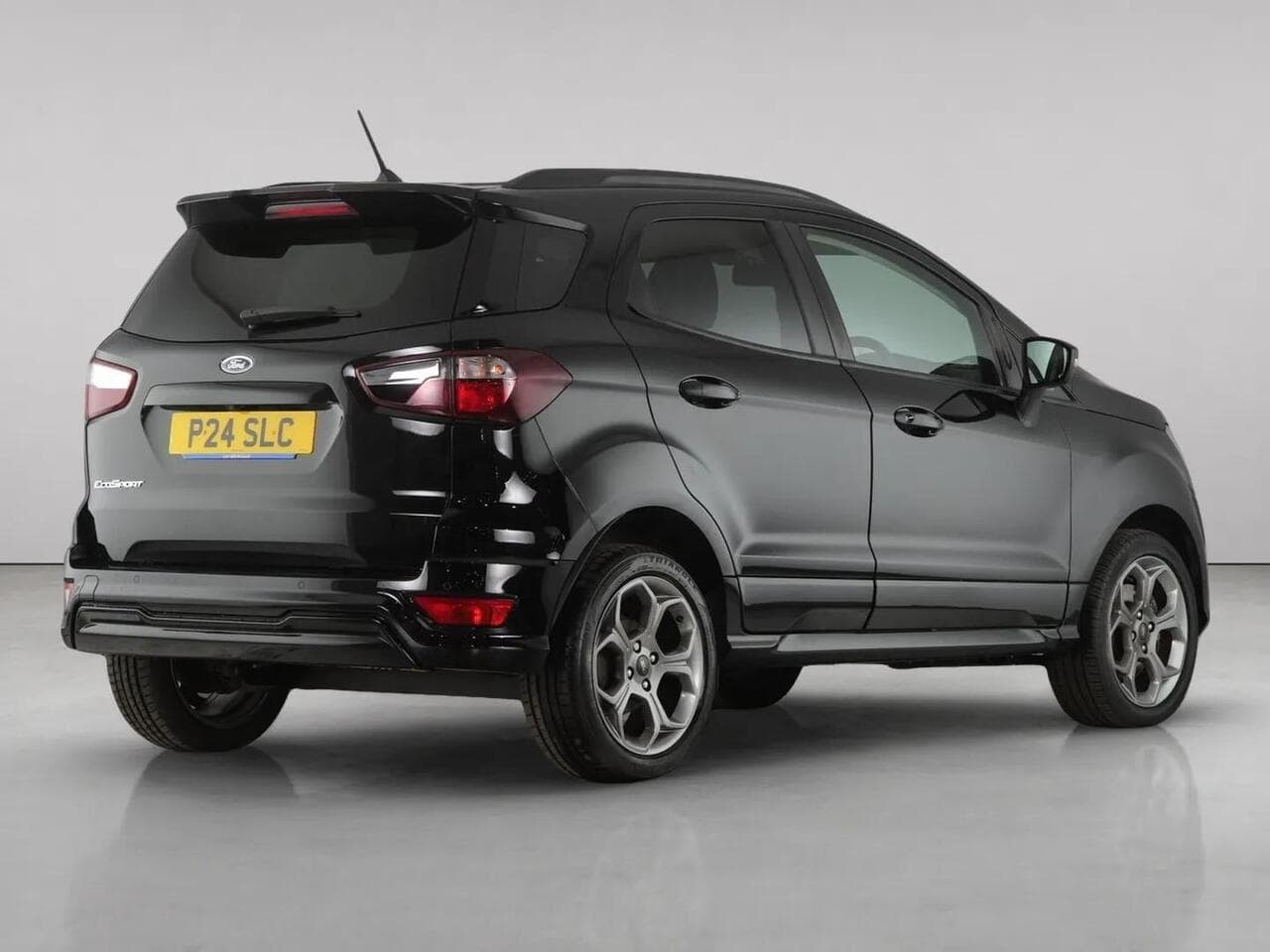 Ford EcoSport thumbnail Rear Right