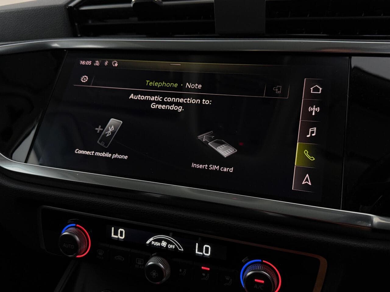 Audi Q3 thumbnail Infotainment System