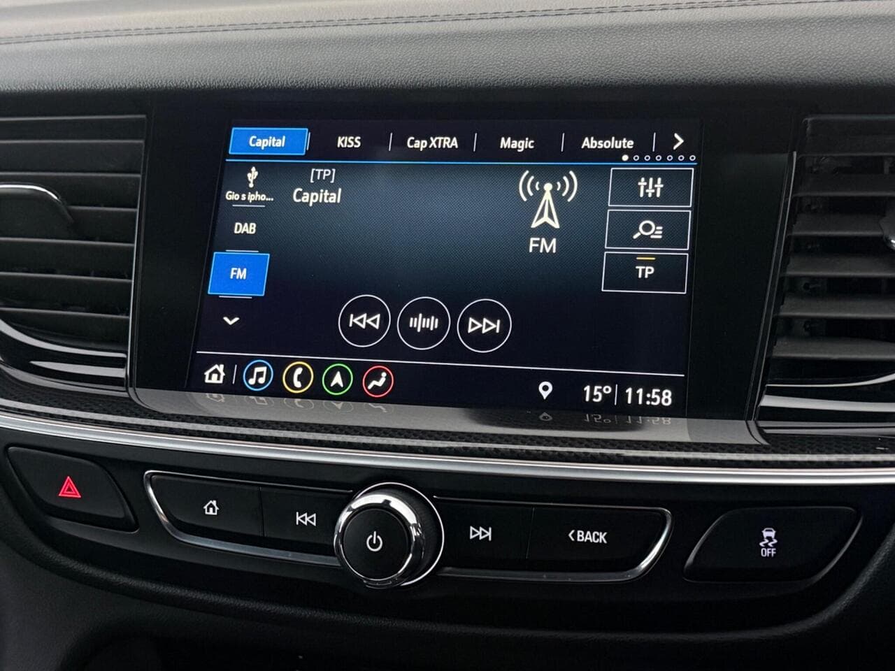 Vauxhall Insignia thumbnail Infotainment System