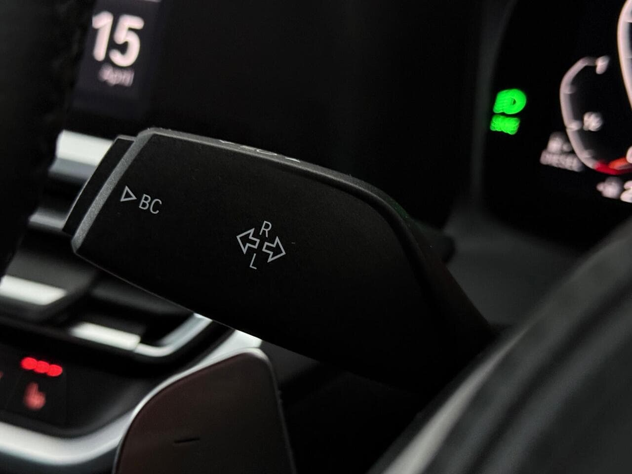 BMW 3 Series thumbnail Misc Controls