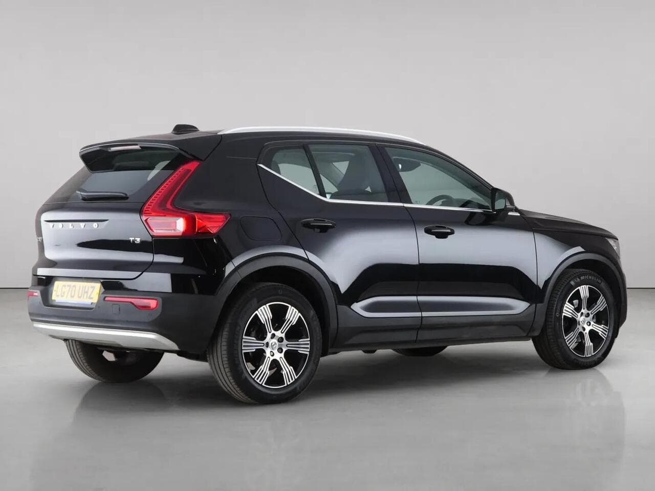 Volvo XC40 thumbnail Rear Right