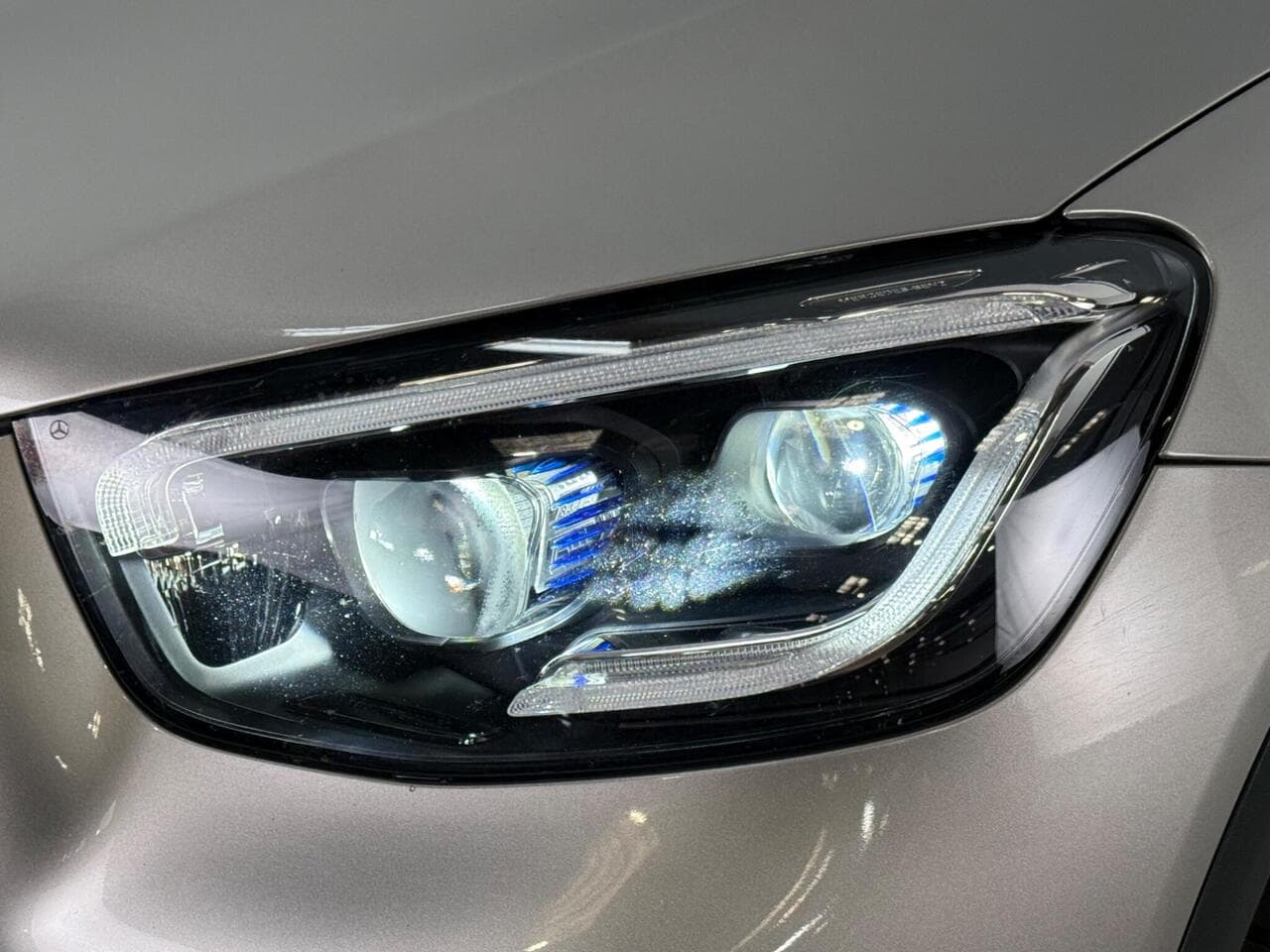 Mercedes-Benz GLC thumbnail Lights Front