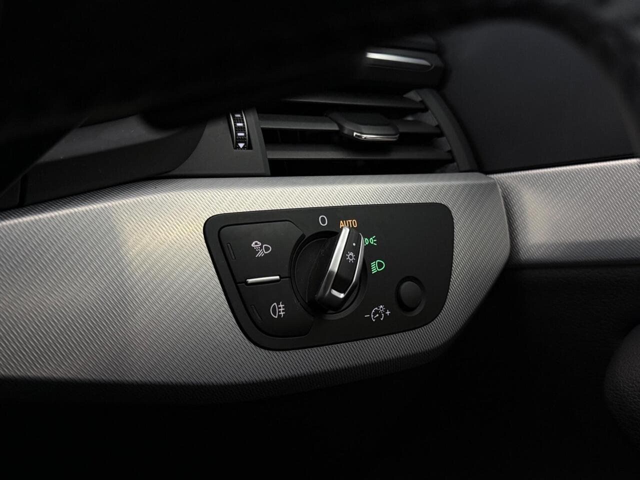 Audi A5 thumbnail Misc Controls