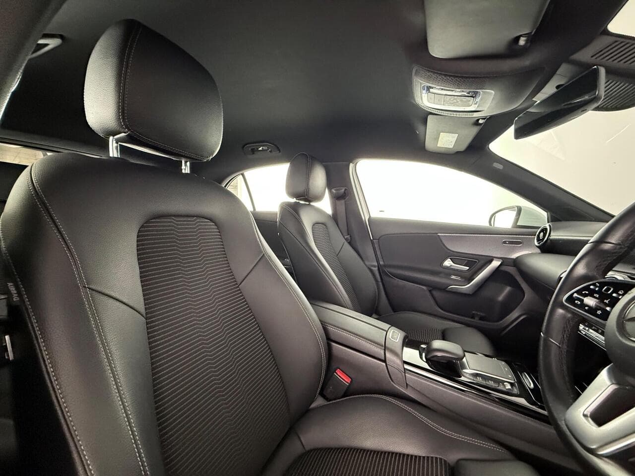 Mercedes-Benz A Class thumbnail Seat Driver