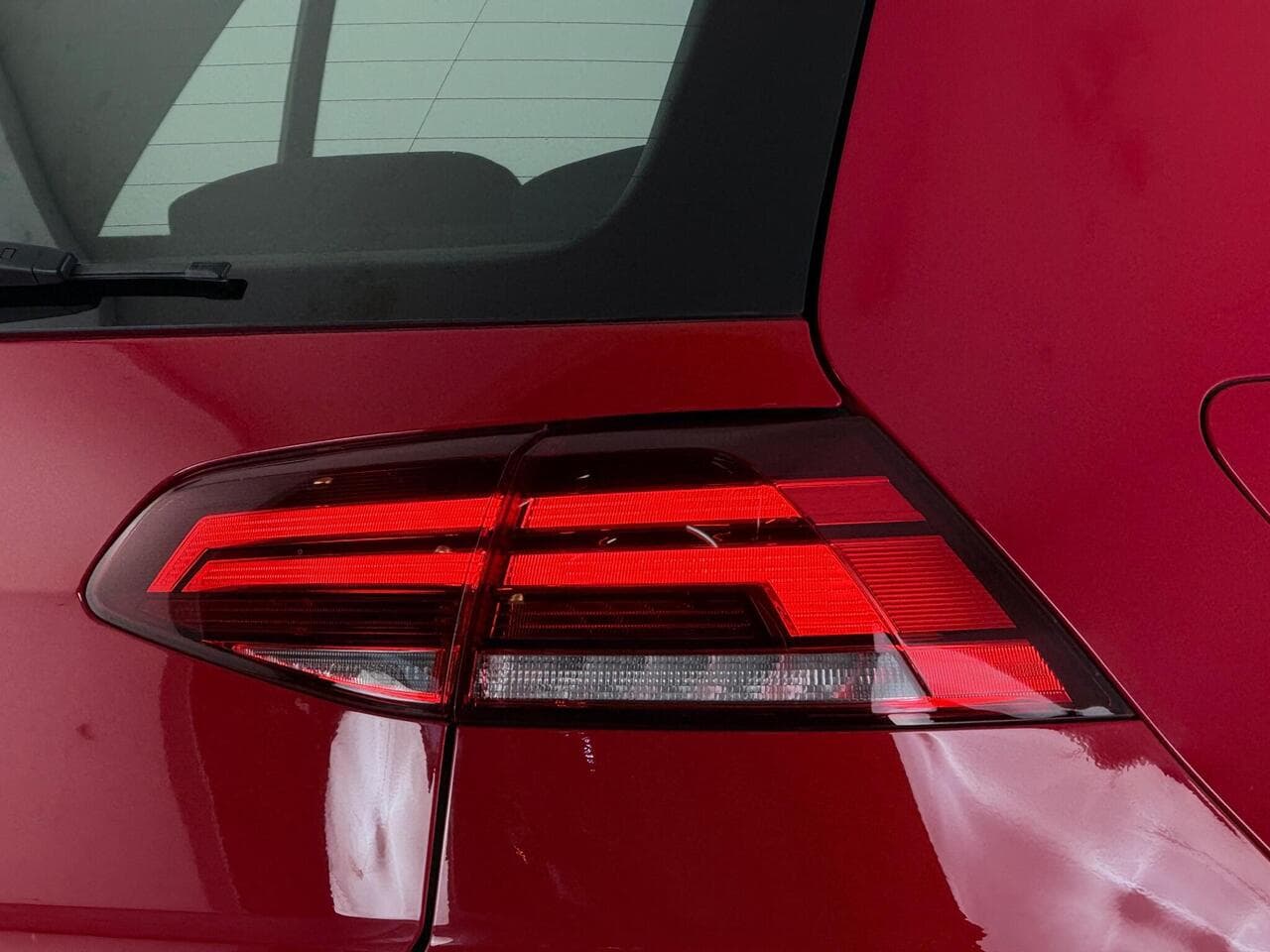 Volkswagen Golf thumbnail Inconclusive