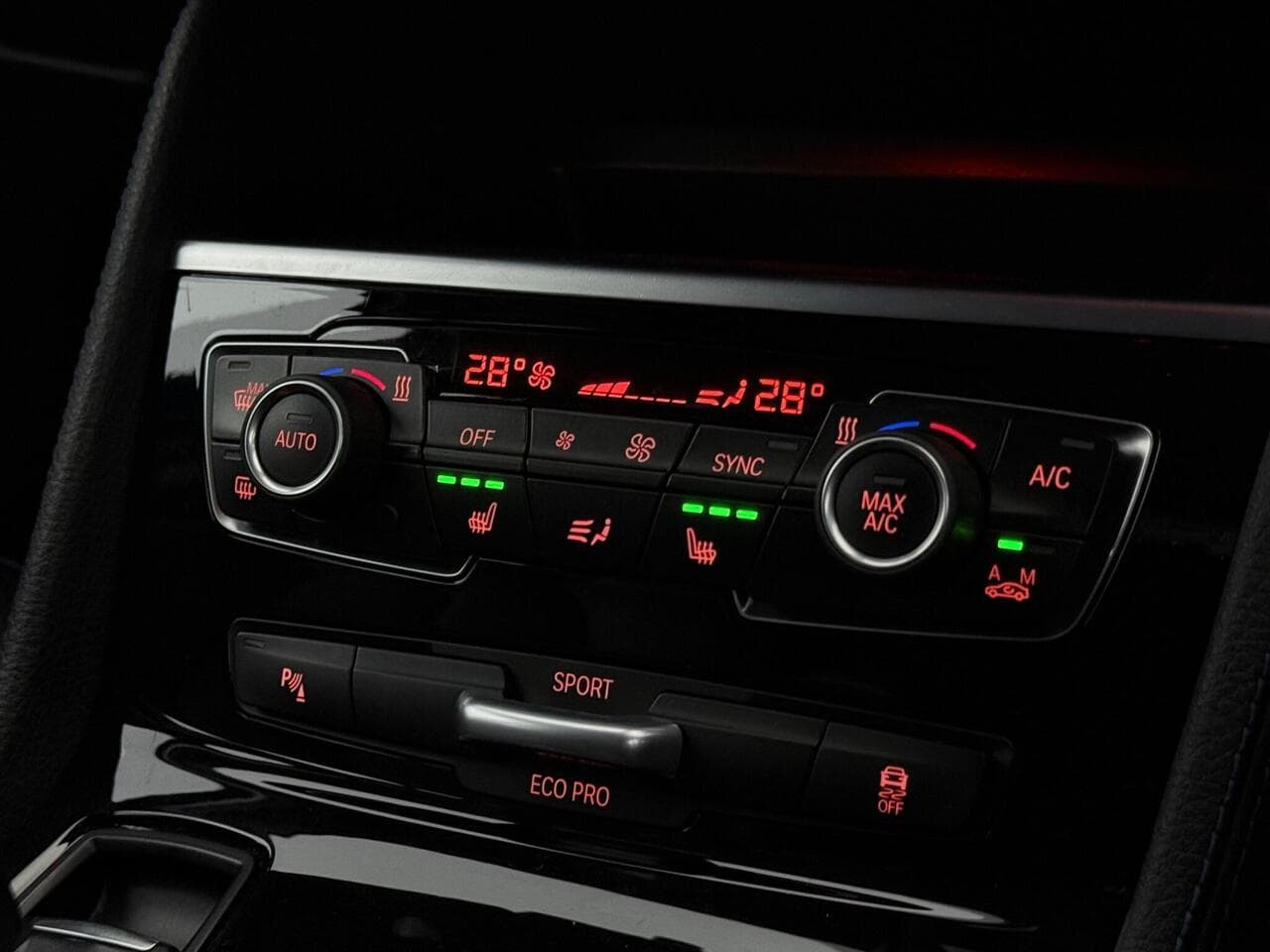 BMW 2 Series Gran Tourer thumbnail Misc Controls