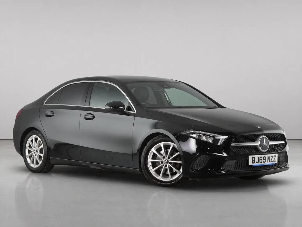 Mercedes-Benz A Class - Mercedes-Benz A Class 1.3 A200 Sport Saloon 4dr Petrol 7G-DCT Euro 6 (s/s) (163 ps)