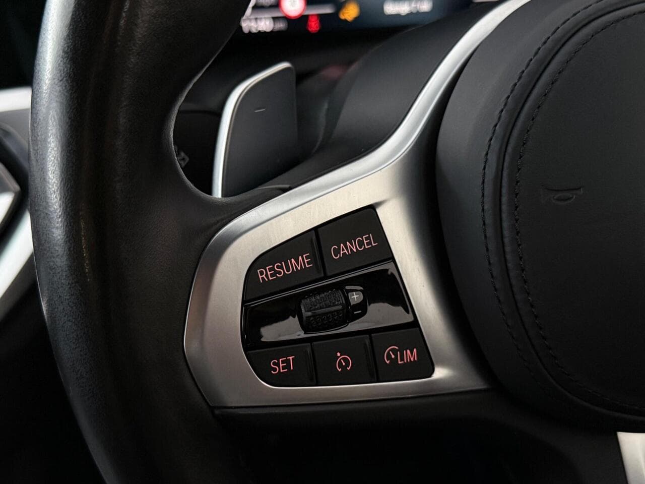 BMW 3 Series thumbnail Misc Controls