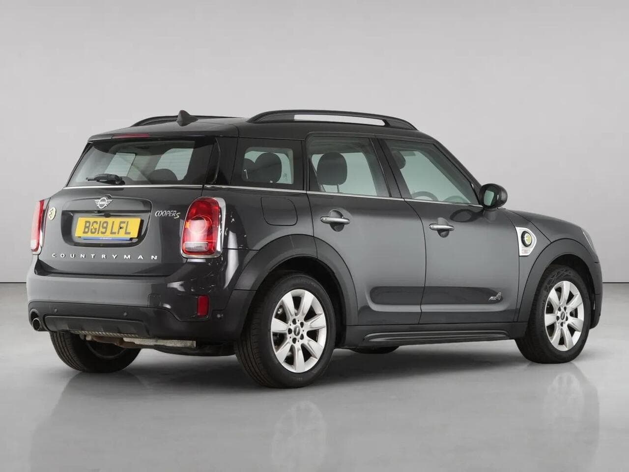 MINI Countryman thumbnail Rear Right