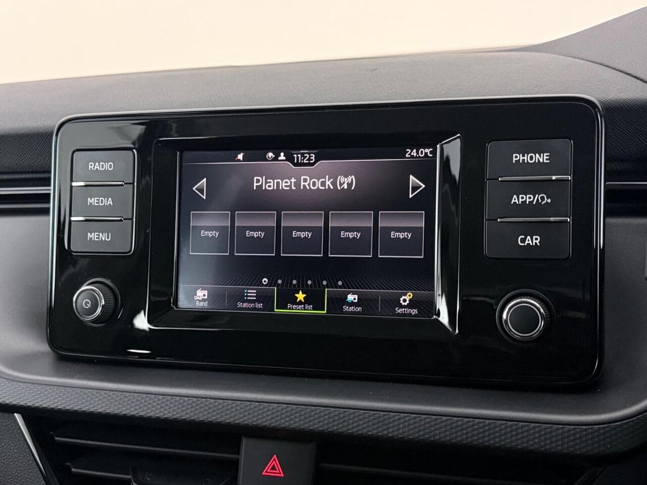 Skoda Kamiq thumbnail Infotainment System
