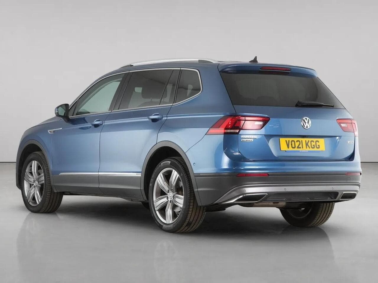 Volkswagen Tiguan Allspace thumbnail Rear Left