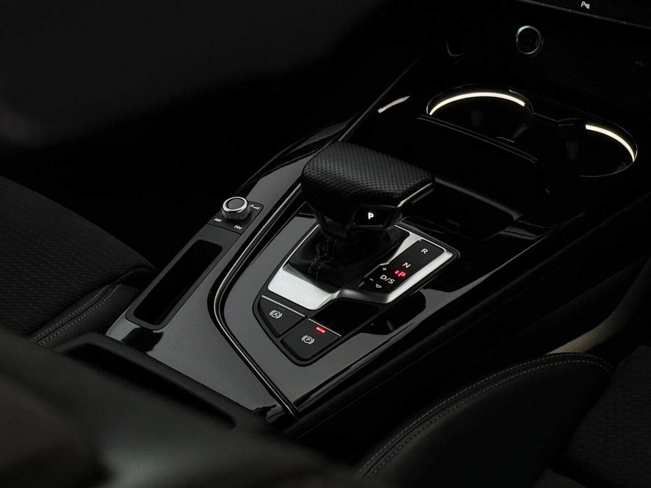 Audi A5 thumbnail Misc Controls