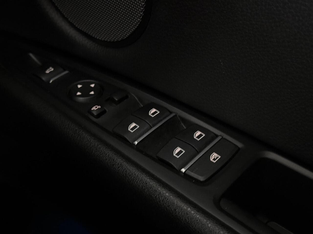 BMW X5 thumbnail Misc Controls