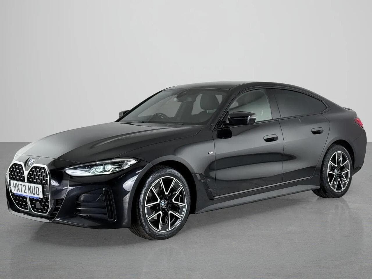 BMW 4 Series Gran Coupe thumbnail Front Left
