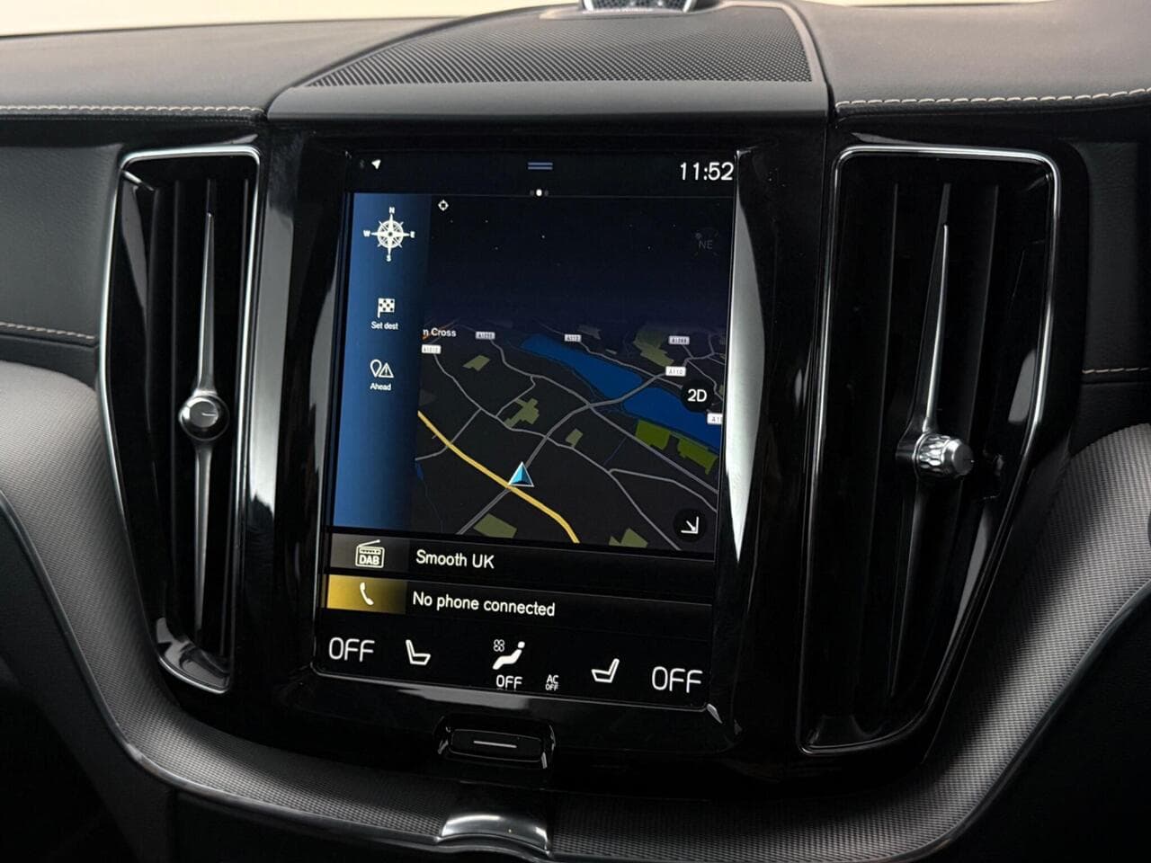 Volvo XC60 thumbnail Infotainment System