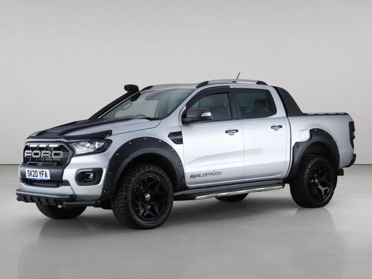 Ford Ranger thumbnail Front Left