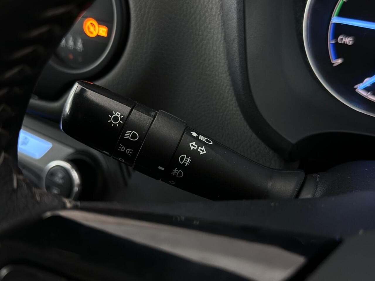 Toyota Yaris thumbnail Misc Controls