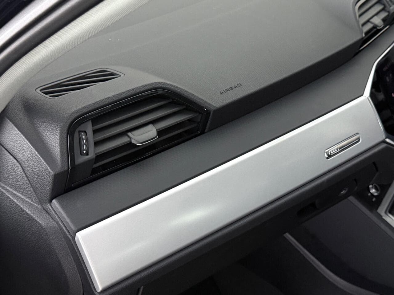 Audi Q3 thumbnail Inconclusive