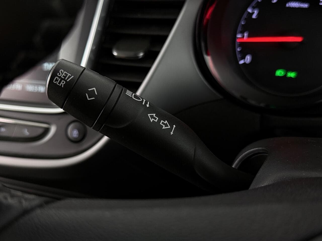 Vauxhall Crossland X thumbnail Inconclusive