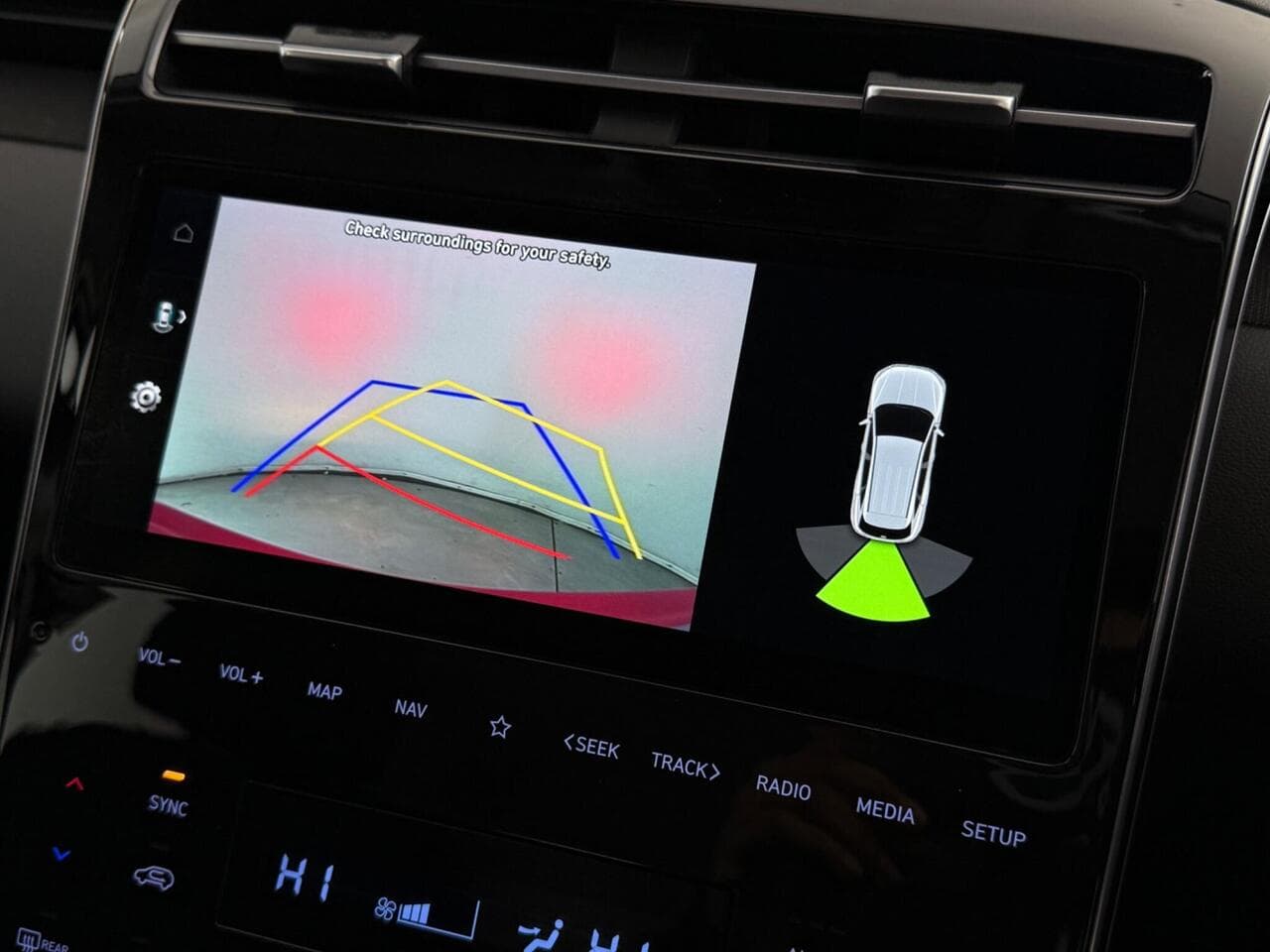 Hyundai TUCSON thumbnail Infotainment System