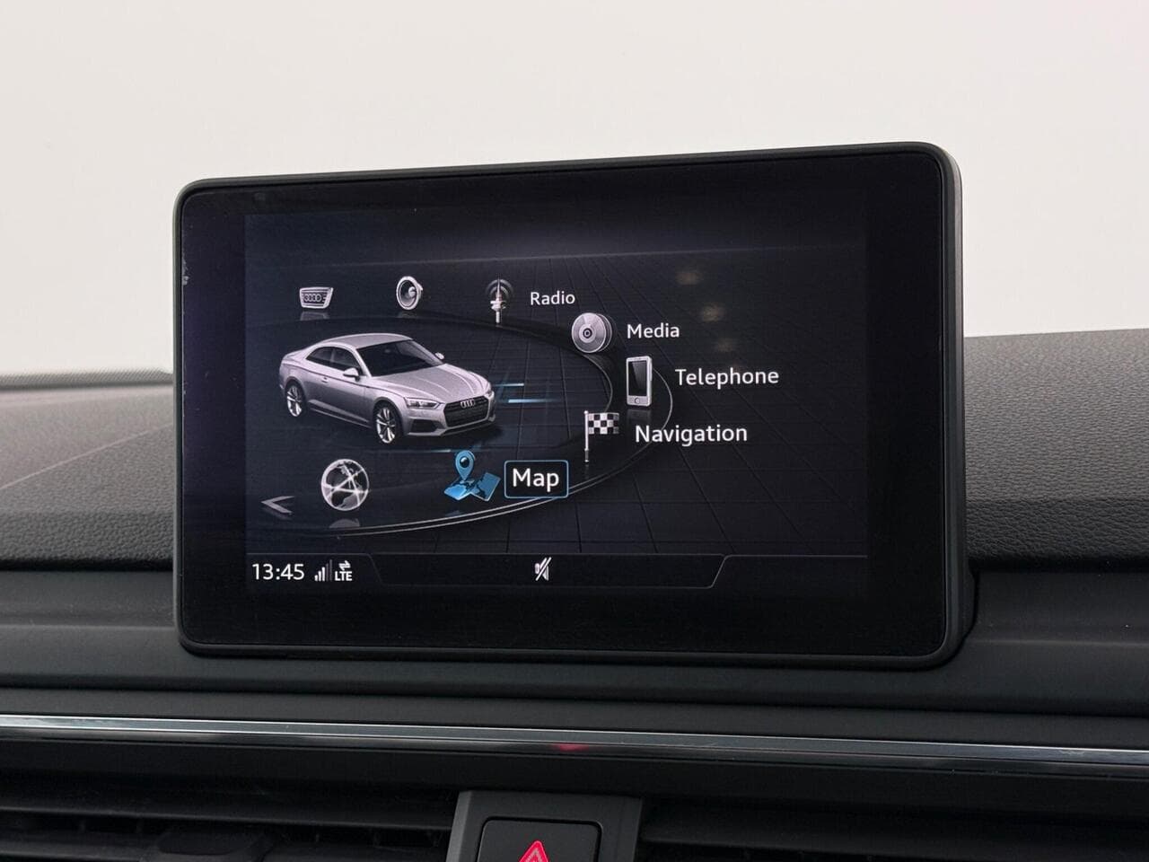 Audi A5 thumbnail Infotainment System