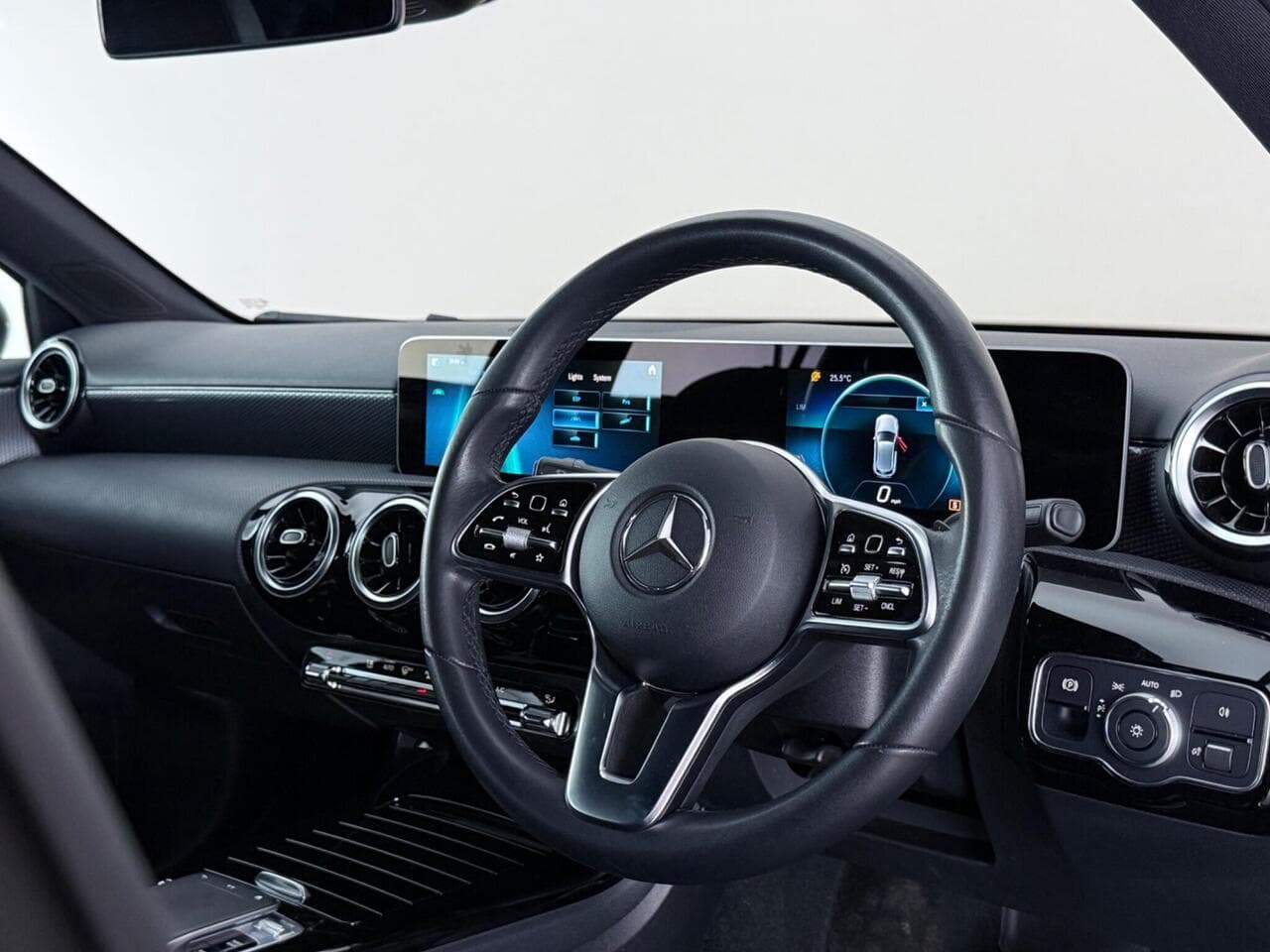 Mercedes-Benz A Class thumbnail Interior Front