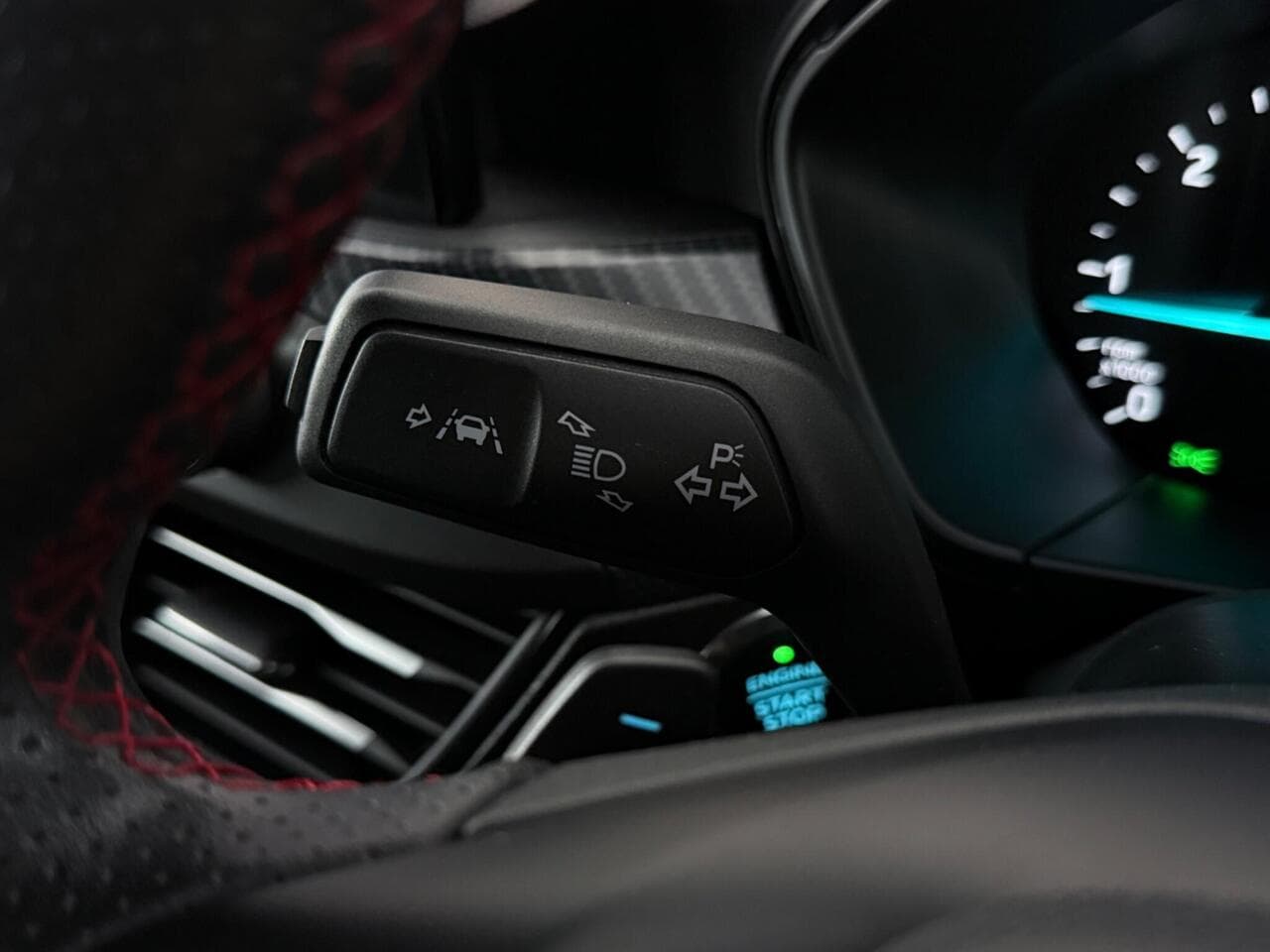 Ford Focus thumbnail Misc Controls