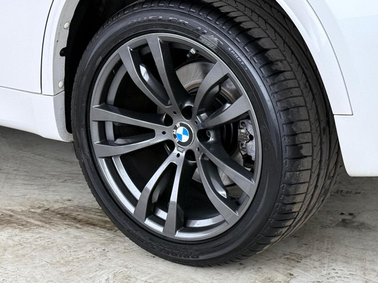 BMW X5 thumbnail Wheel
