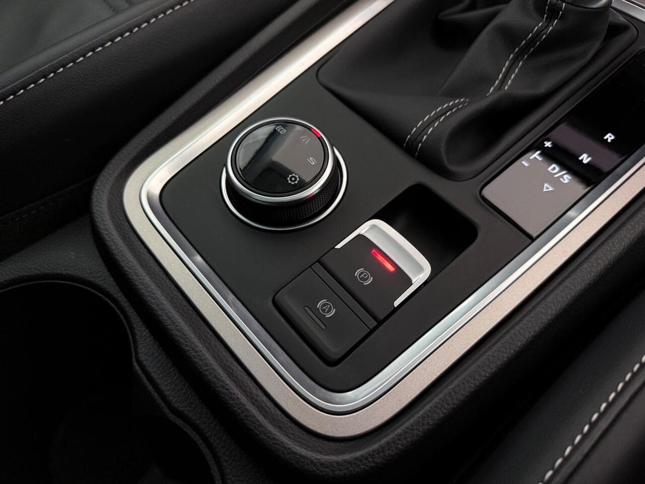 SEAT Ateca thumbnail Misc Controls