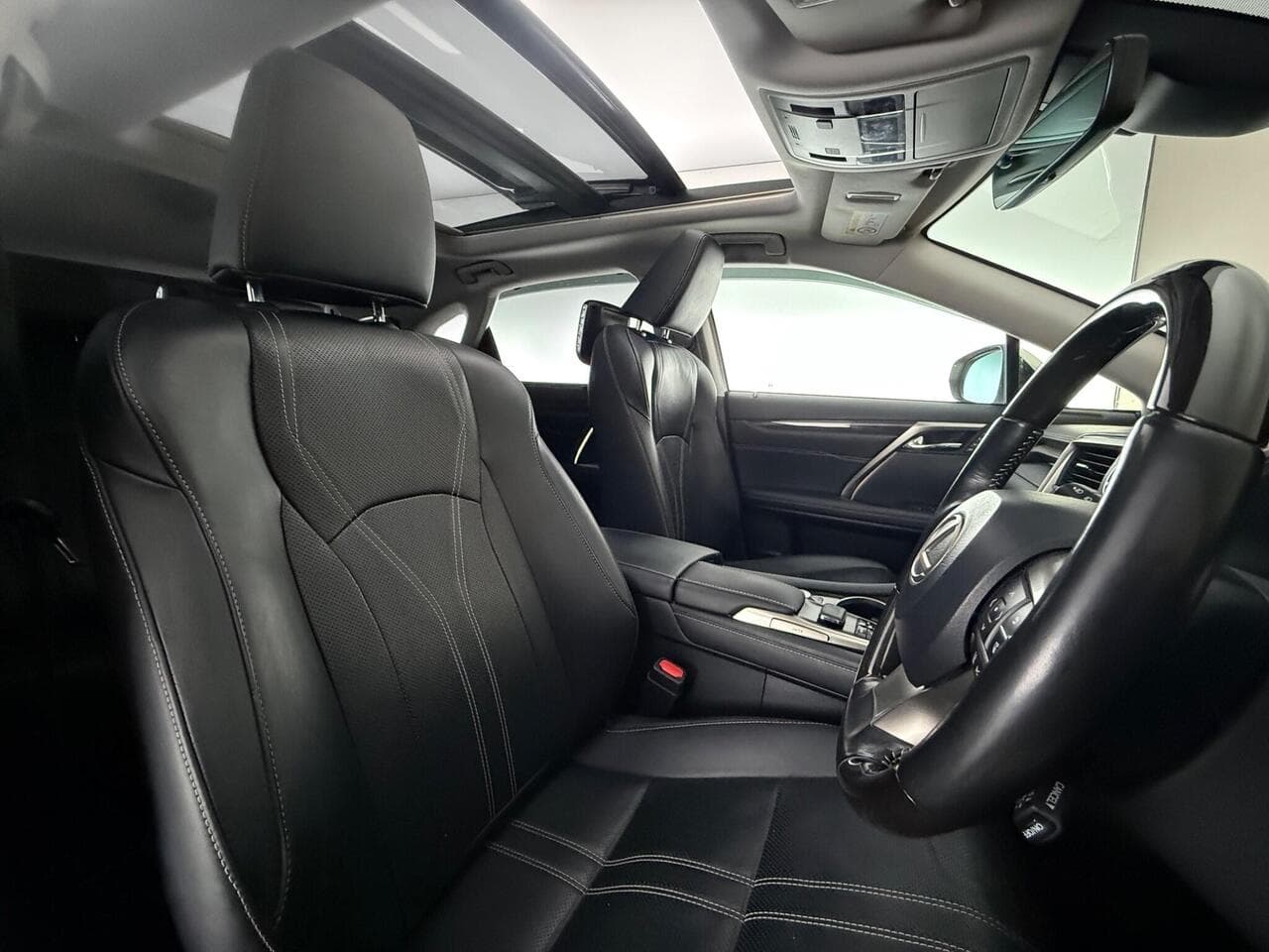 Lexus RX thumbnail Seat Driver
