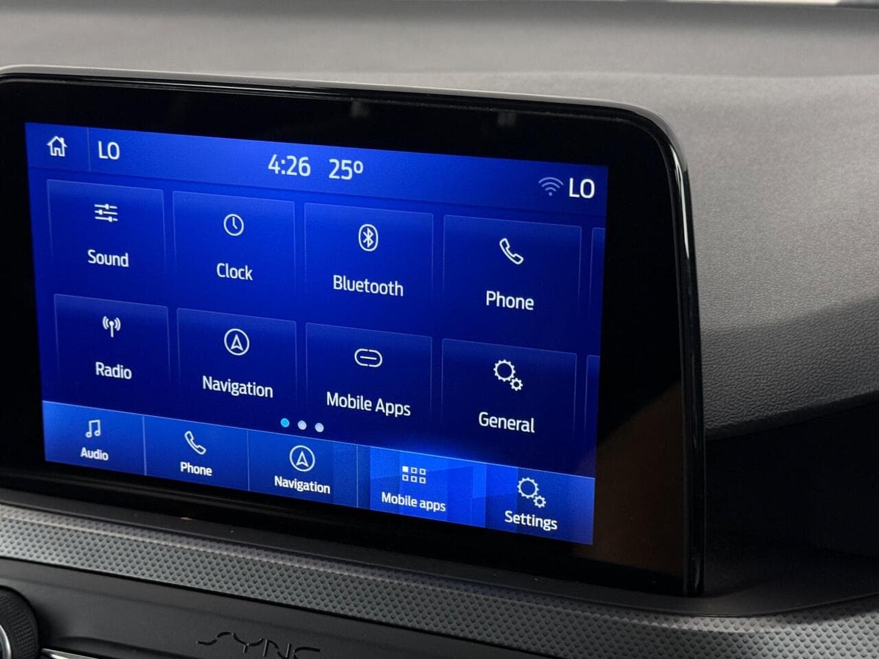Ford Focus thumbnail Infotainment System