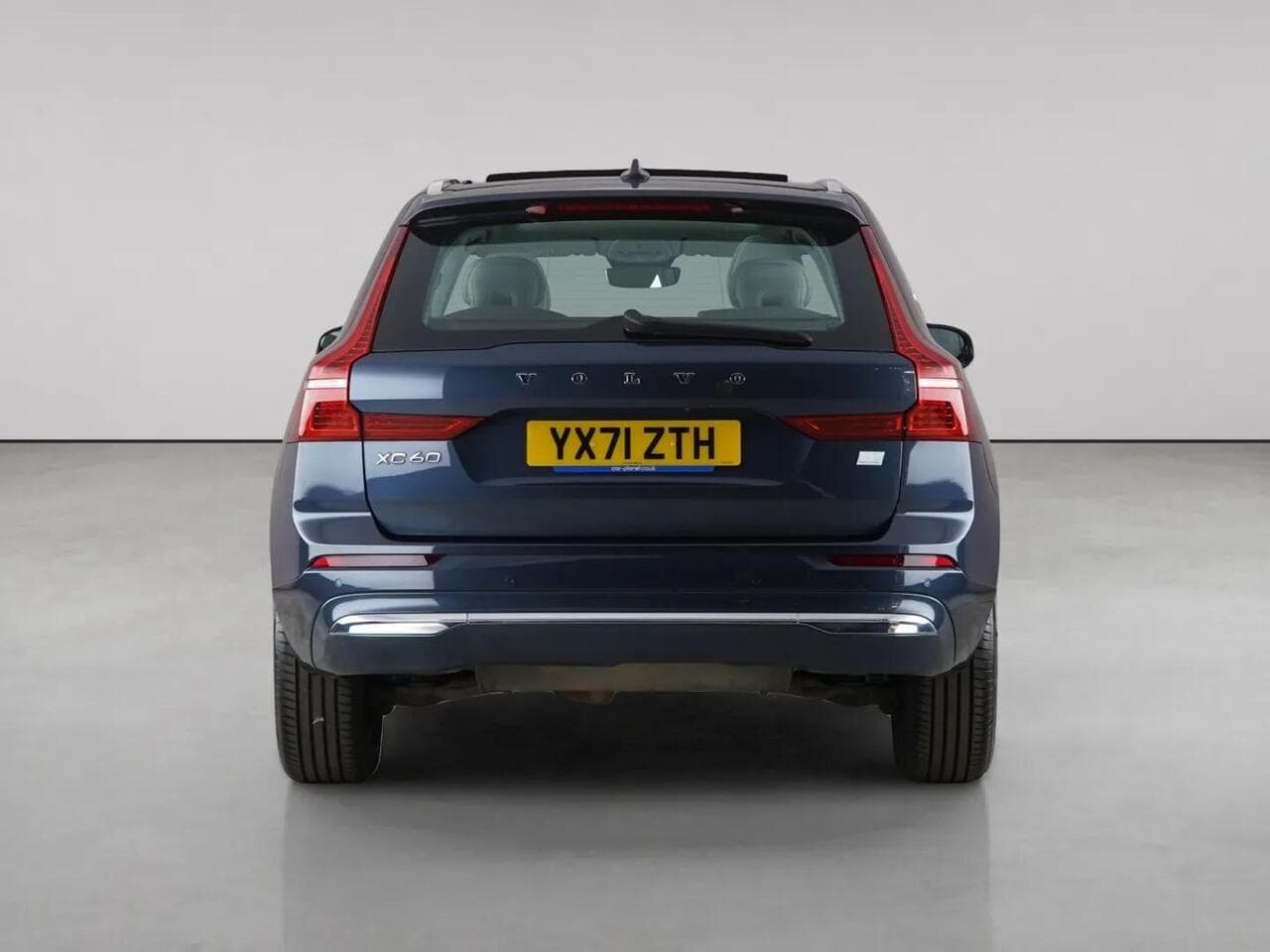 Volvo XC60 thumbnail Rear