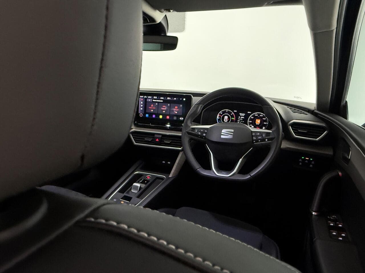 SEAT Leon thumbnail Interior Front
