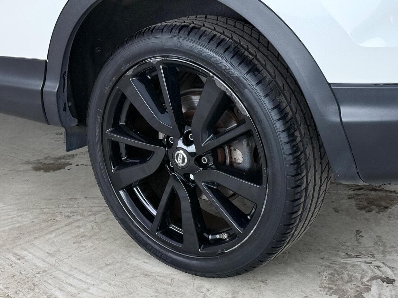 Nissan Qashqai thumbnail Wheel